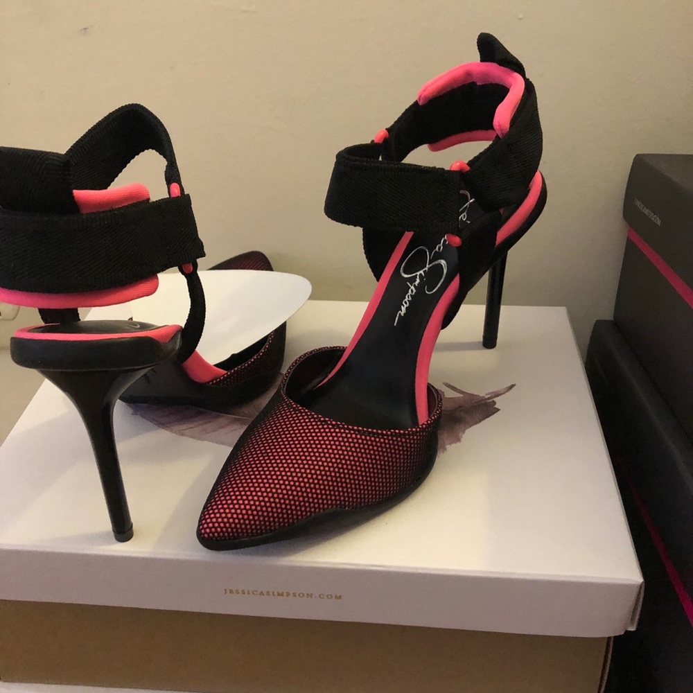 Jessica Simpson high heels NWB